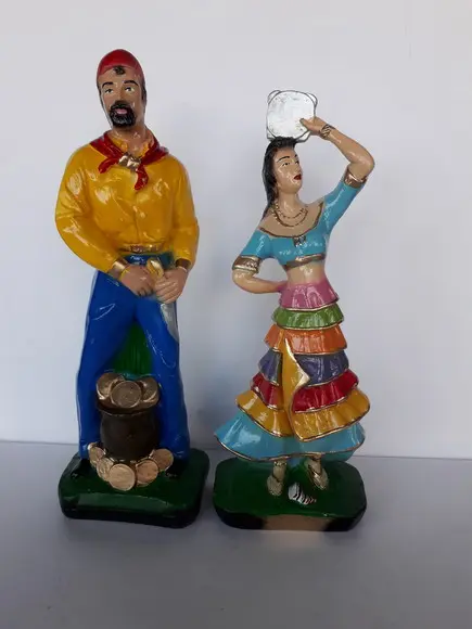 Imagem Cigano do Ouro Cigana 7 Saias 2 Escultura Casal 30cm