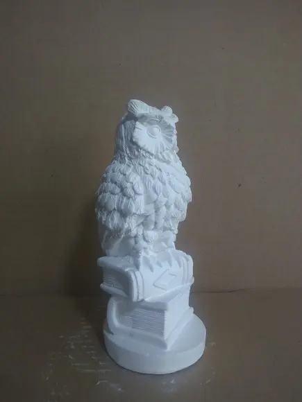 Imagem Coruja da Sabedoria em Gesso Cru para Pintar