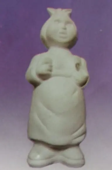 Imagem Cozinheira em Gesso Cru para Pintar Como Desejar