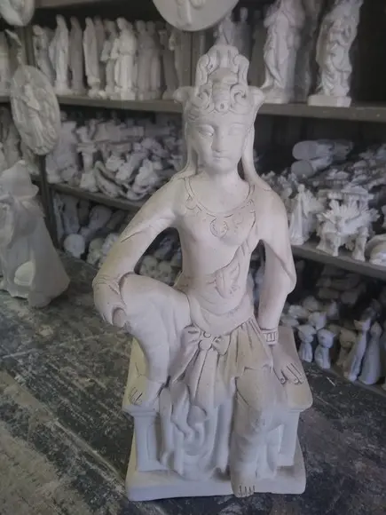 Imagem Deus Blama Escultura em Gesso para Pintar
