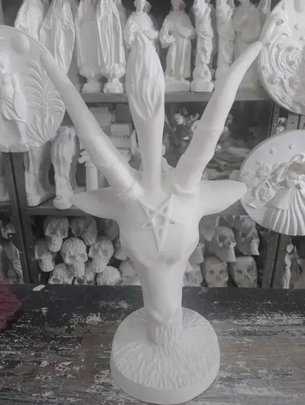 Imagem Exu Belzebu Cabeça Baphomet Bafomé Escultura Nova