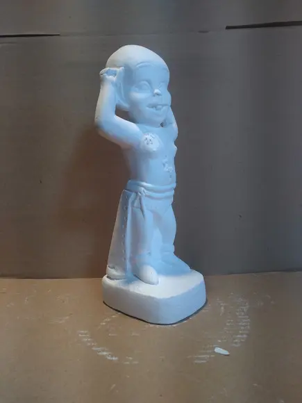Imagem Exu Brasinha Escultura Exu Mirim em Gesso Cru