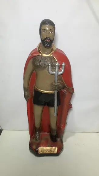 Imagem Exu da Meia Noite Escultura 100% em Gesso Natural