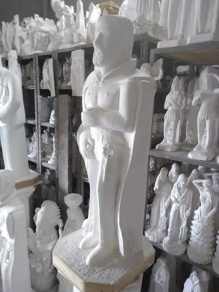 Imagem Exu Tranca Rua das Almas Escultura Grande c/ 1 Metro