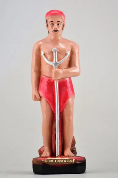 Imagem Exu Tranca Rua em Pé Escultura 100% em Gesso