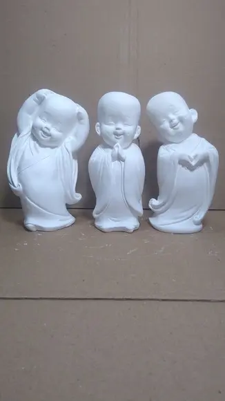 Imagem Monge Escultura Trio de Monges em Gesso Cru Budas