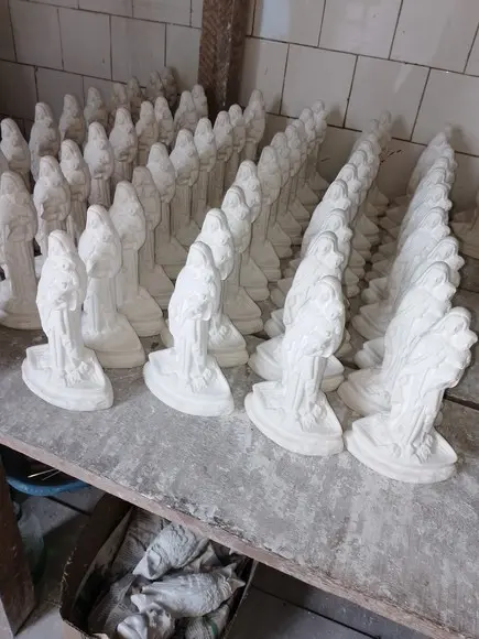 Imagem Nossa Senhora dos Navegantes, Escultura Navegantes
