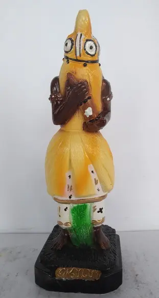 Imagem Omulu Escultura Orixá Omulu em Gesso Natural 20cm