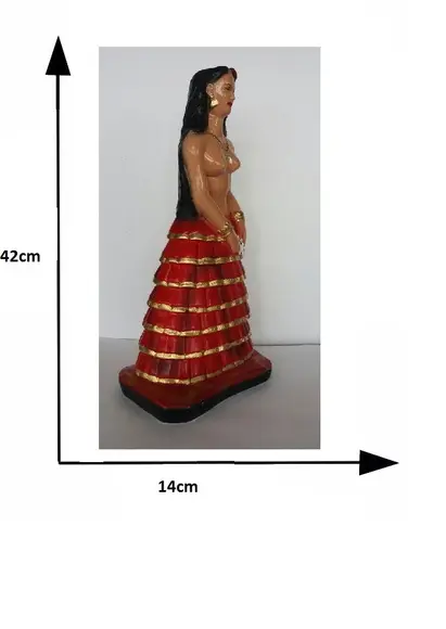 Imagem Pomba Gira Sete Saias Fechadas Escultura em Gesso