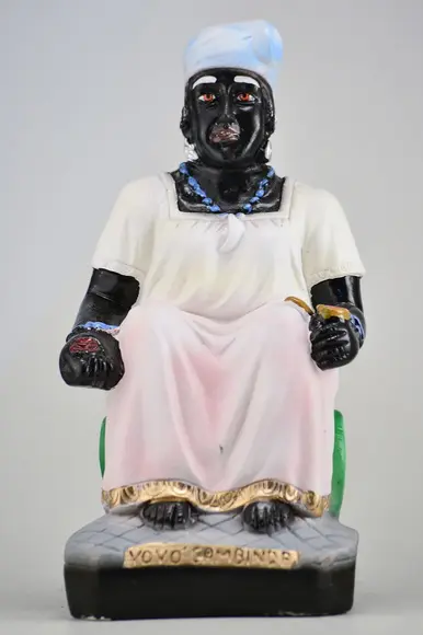 Imagem Preta Velha Vó Cambinda Escultura em Gesso Puro