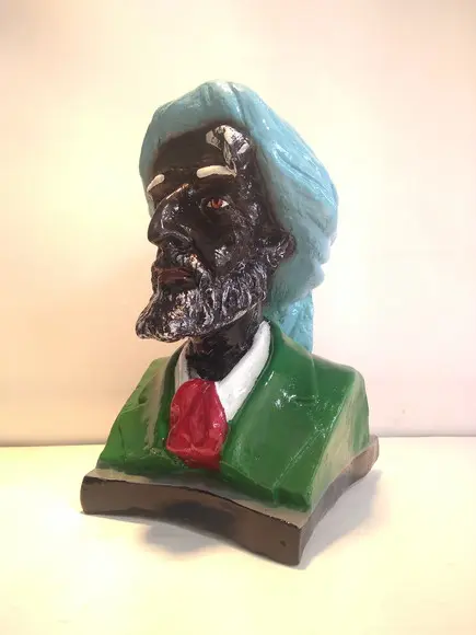 Imagem Preto Velho Pai Jacob Escultura do Busto em Gesso