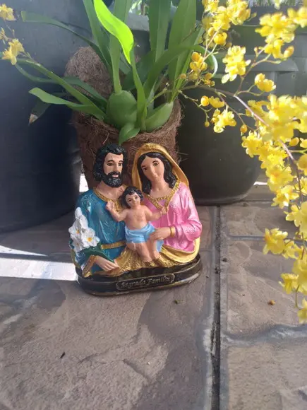Imagem Sagrada Família Escultura Pintura Especial a Mão