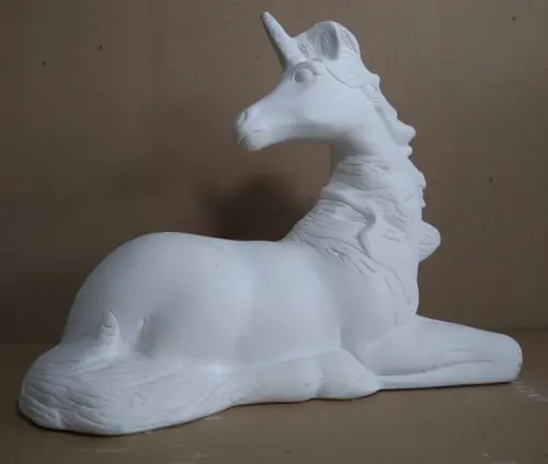 Imagem Unicórnio Sentado Escultura Cavalo Unicórnio Sentado