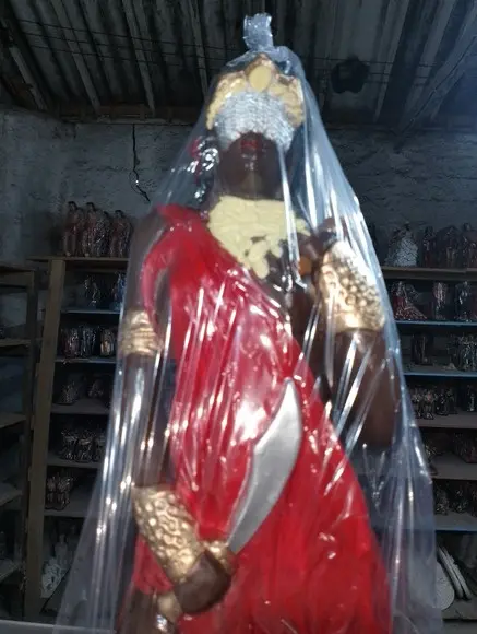 Imagem Yansã Escultura Iansã Orixás do Candomblé