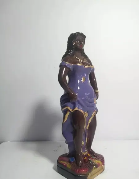 Maria Mulambo da Lixeira Imagem Pomba Gira Dona Tata Mulambo