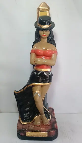 Maria Navalha no Poste Imagem Pomba Gira Dona Navalha Grande
