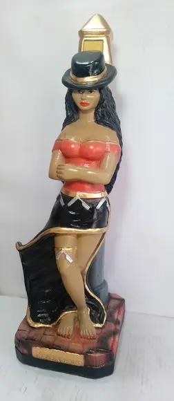 Maria Navalha no Poste Imagem Pomba Gira Dona Navalha Grande