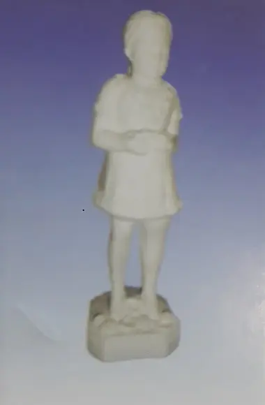 Mariazinha da Praia Imagem Ere Menina Escultura em Gesso Cru