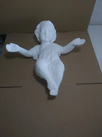 Menino Jesus da China Imagem em Gesso Cru.