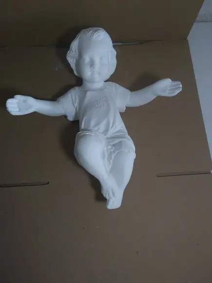 Menino Jesus da China Imagem em Gesso Cru.