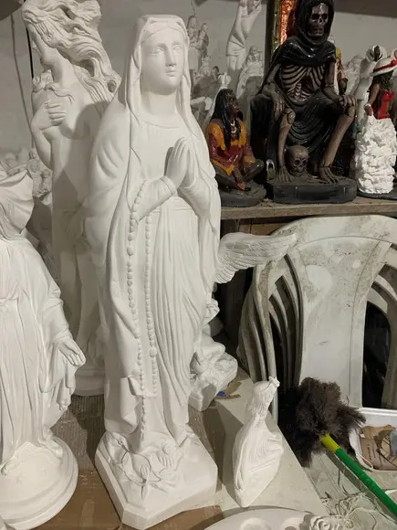 Nossa Senhora de Lourdes Imagem de N S Lourdes