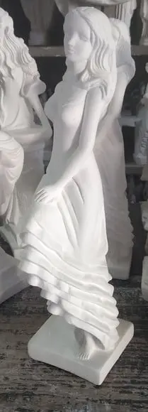 Pomba Gira Cigana 7 Saias Sentada Imagem Sete Saias Sentada