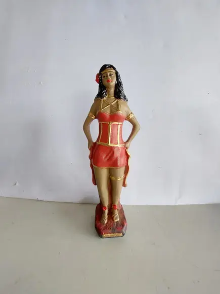 Pomba Gira do Cabaré Imagem da Mulher Menina do Cabare