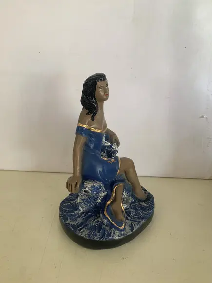 Pomba Gira Maria do Cais Imagem Cigana Rainha da Praia Pedra