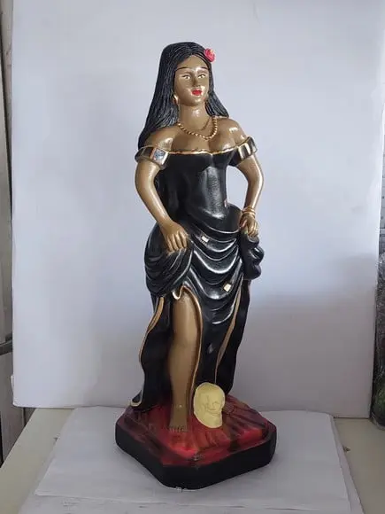 Pomba Gira Maria Mulambo das Almas Imagem Tata Mulambo Almas