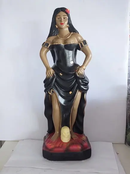 Pomba Gira Maria Mulambo das Almas Imagem Tata Mulambo Almas