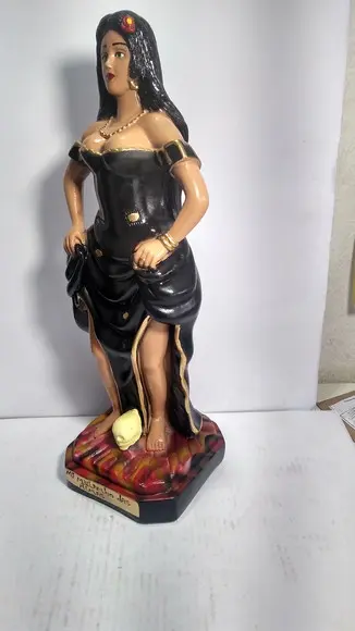 Pomba Gira Maria Mulambo das Almas Imagem Tata Mulambo Almas