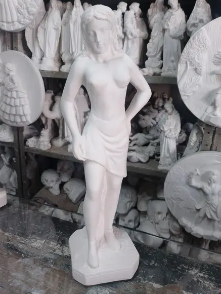 Pomba Gira Maria Padilha Imagem em Gesso Cru Maria Padilha