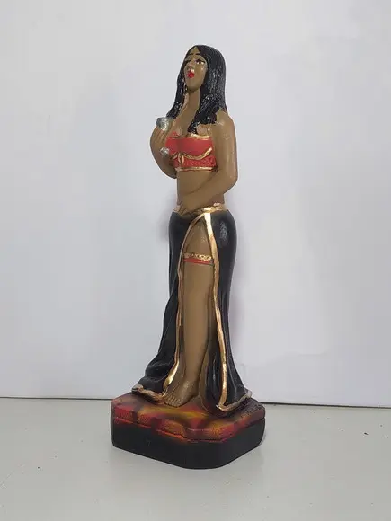 Pomba Gira Menina Imagem Pomba Gira Menina sem Nome Nova