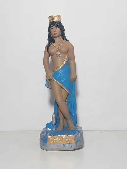 Pomba Gira Rainha da Praia Imagem Pomba Gira da Praia em Pé