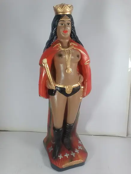 Pomba Gira Rainha das 7 Encruzilhadas Imagem 7 Encruzilhada