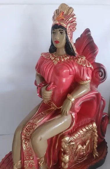 Pomba Gira Rainha das Rainhas Imagem Maria Padilha Rainha