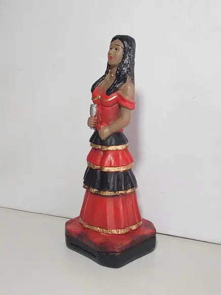 Pomba Gira sem Nome Imagem Menina com Saia Rodada p/ Batismo
