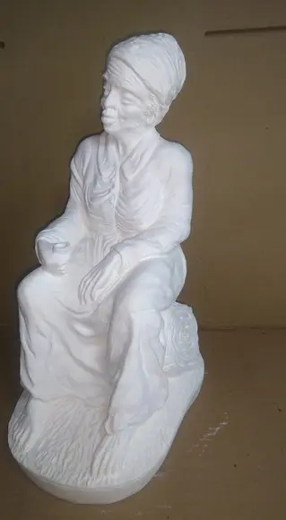 Preta Velha Imagem Mãe Vó Preta Velha sem Nome Gesso Cru