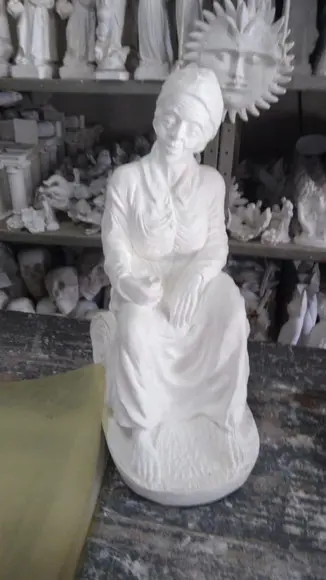 Preta Velha Imagem Mãe Vó Preta Velha sem Nome Gesso Cru