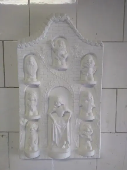 Quadro de Parede Branca de Neve e os 7 Anões em Gesso Cru