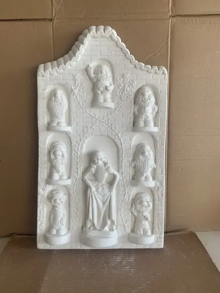 Quadro de Parede Branca de Neve e os 7 Anões em Gesso Cru