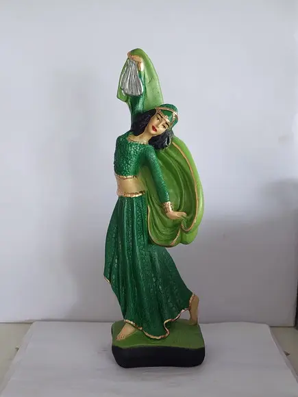 Rainha das Ciganas Imagem Cigana Rainha Esmeralda