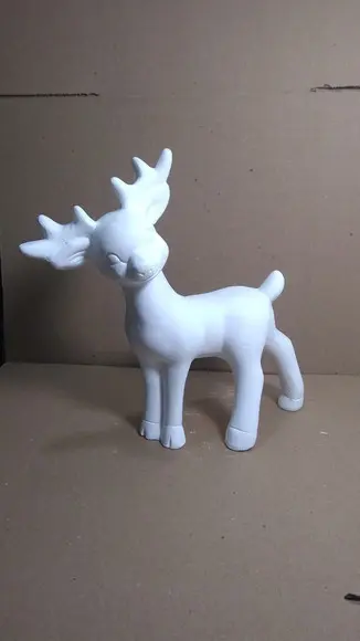 Rena em Pé Imagem Rena do Treno Papai Noel Escultura Gesso