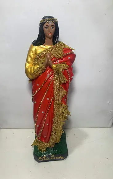 Santa Sara de Kali Imagem Santa Sara com Pedraria Vermelha
