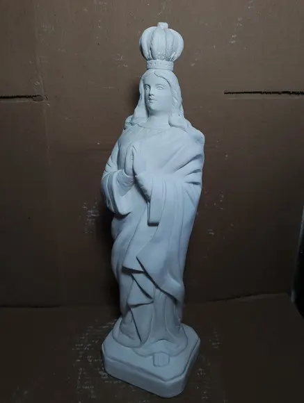 Santa Sara Imagem Santa Sara de Kali Escultura em Gesso Cru