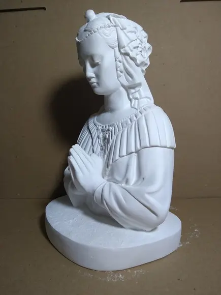 Santa Sara Imagem Santa Sara Kali em Busto no Gesso Cru