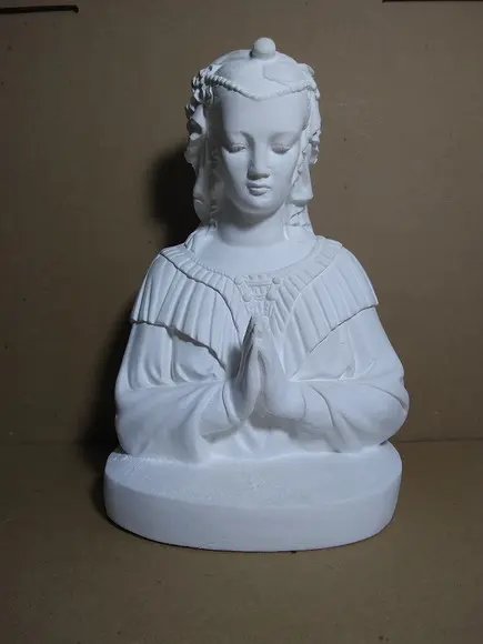 Santa Sara Imagem Santa Sara Kali em Busto no Gesso Cru