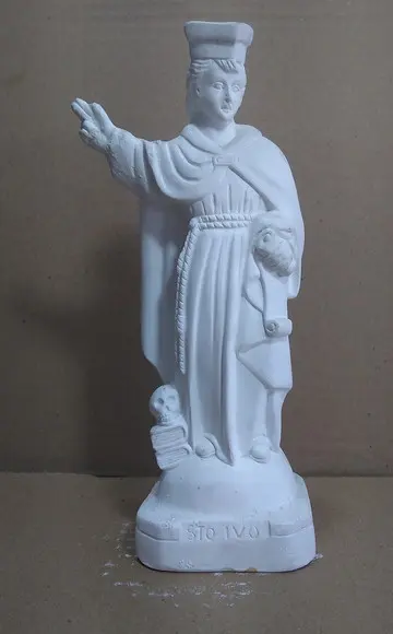 São Ivo Imagem Santo São Ivo em Gesso Cru
