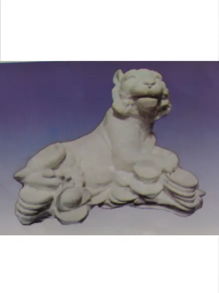 Tigre Imagem Tigre com Moedas Escultura em Gesso Cru