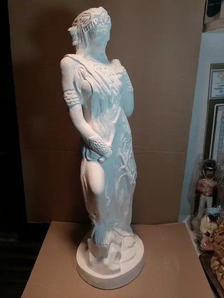 Yansã Imagem Yansã do Orixá do Candomblé Escultura Gesso Cru